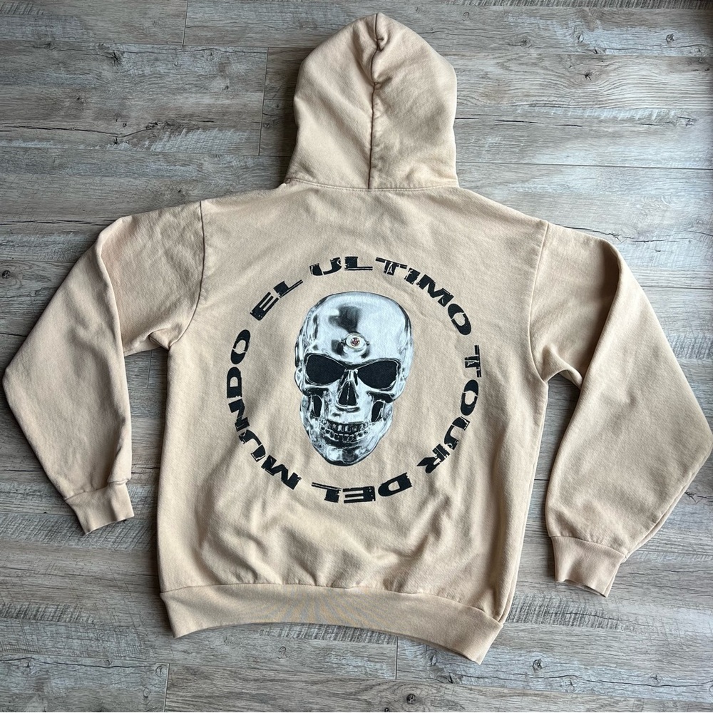 Bad Bunny Rare El Ultimo Tour Del Mundo Skull Hoodie